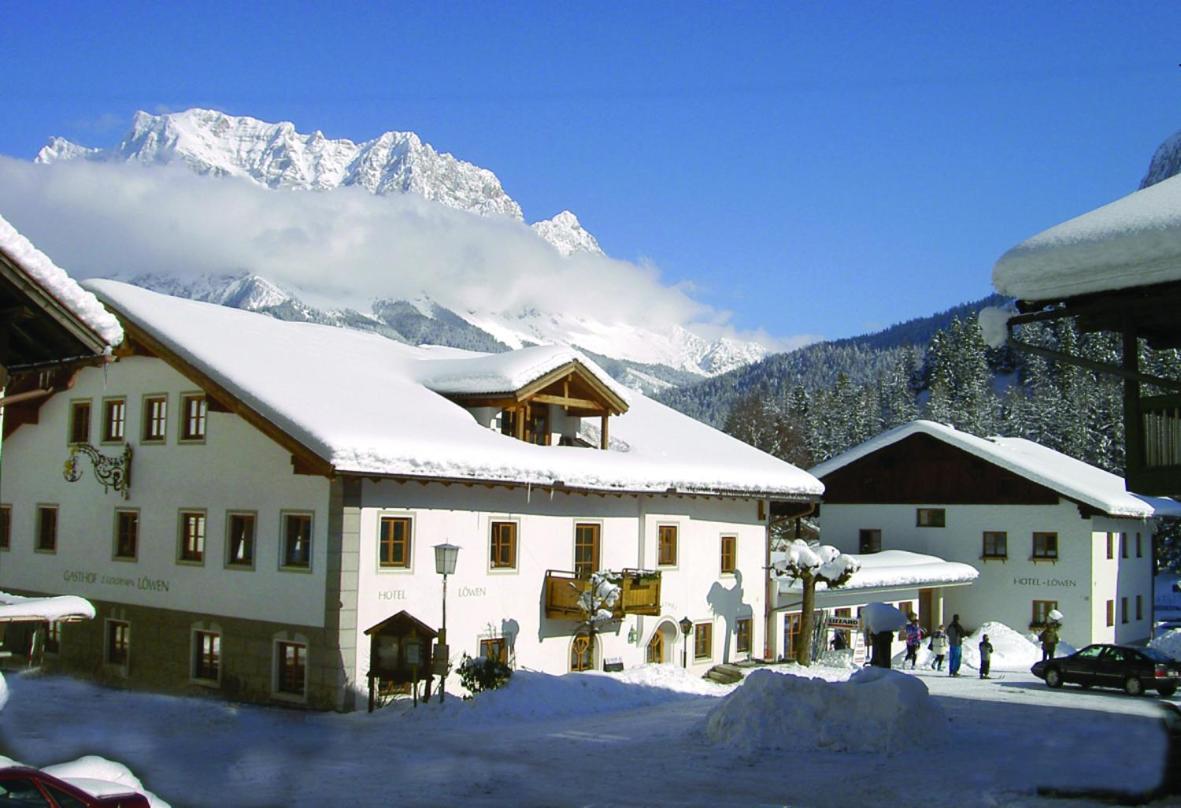 Hotel Zum Goldenen Loewen Biberwier Exterior foto
